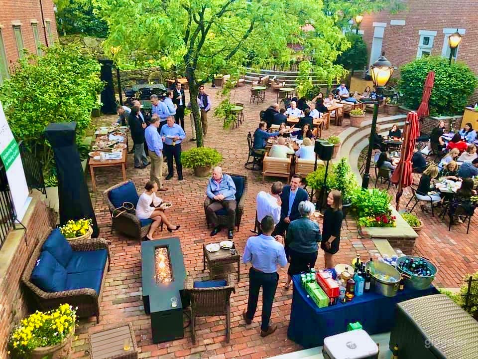 Beautiful Outdoor Courtyard in Morristown NJ Photo 2