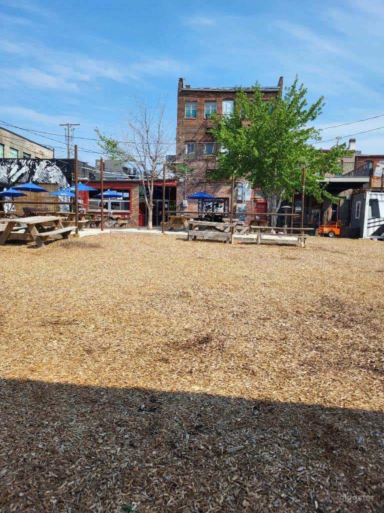  Iconic Event Venue's "Back Stage Lounge 