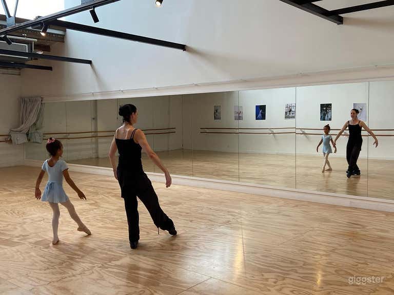  Fairfield Studio One - Ampio Spazio da Danza Progettato 