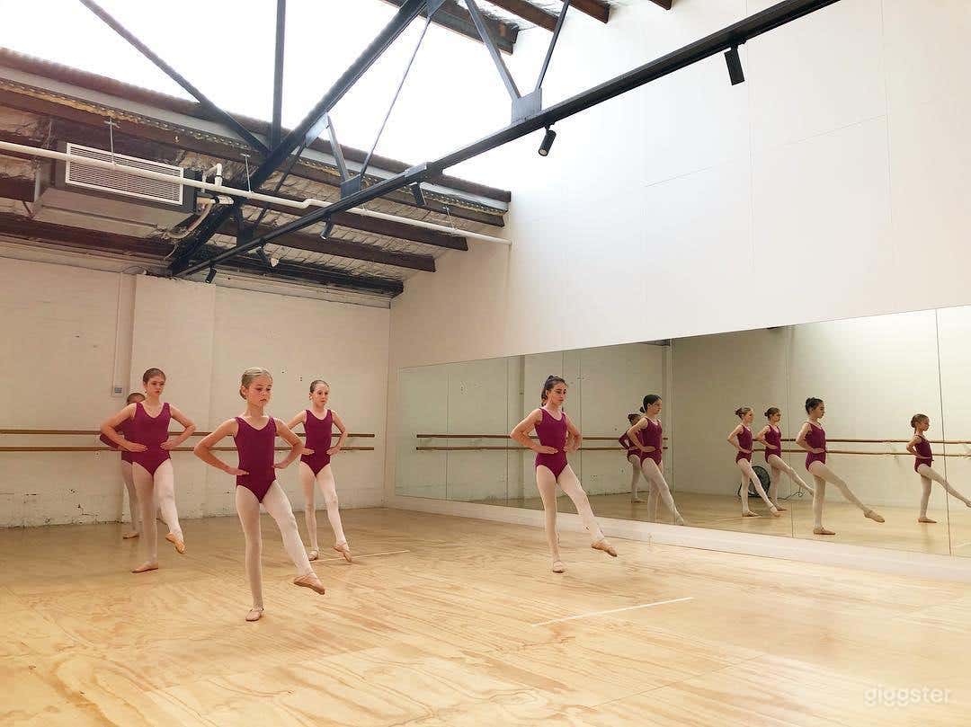 Fairfield Studio One - Large Purpose built Dance Space Photo 4