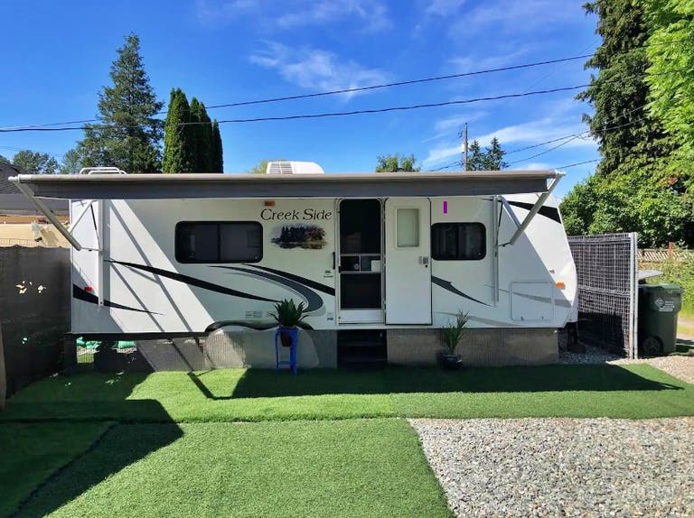  Downtown Trailer for Nightlife 