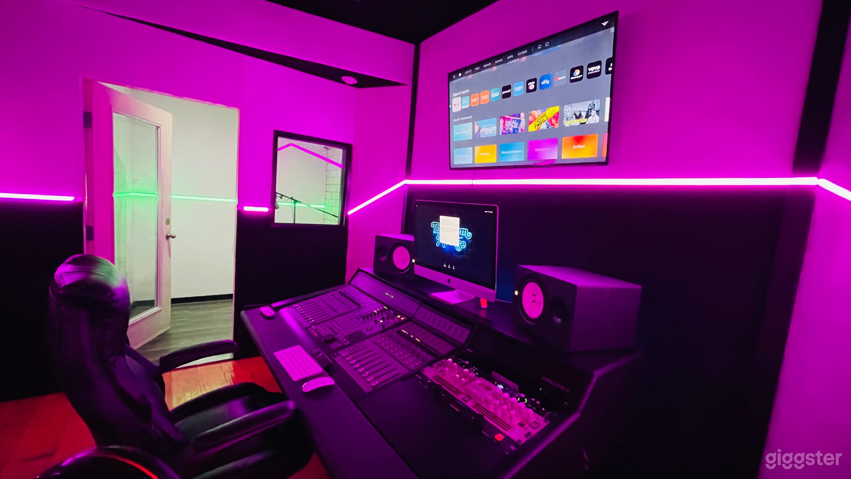 Melrose Studio B Photo 4