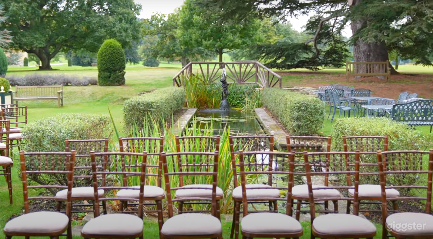 Outdoor Summer House for Functions Photo 3