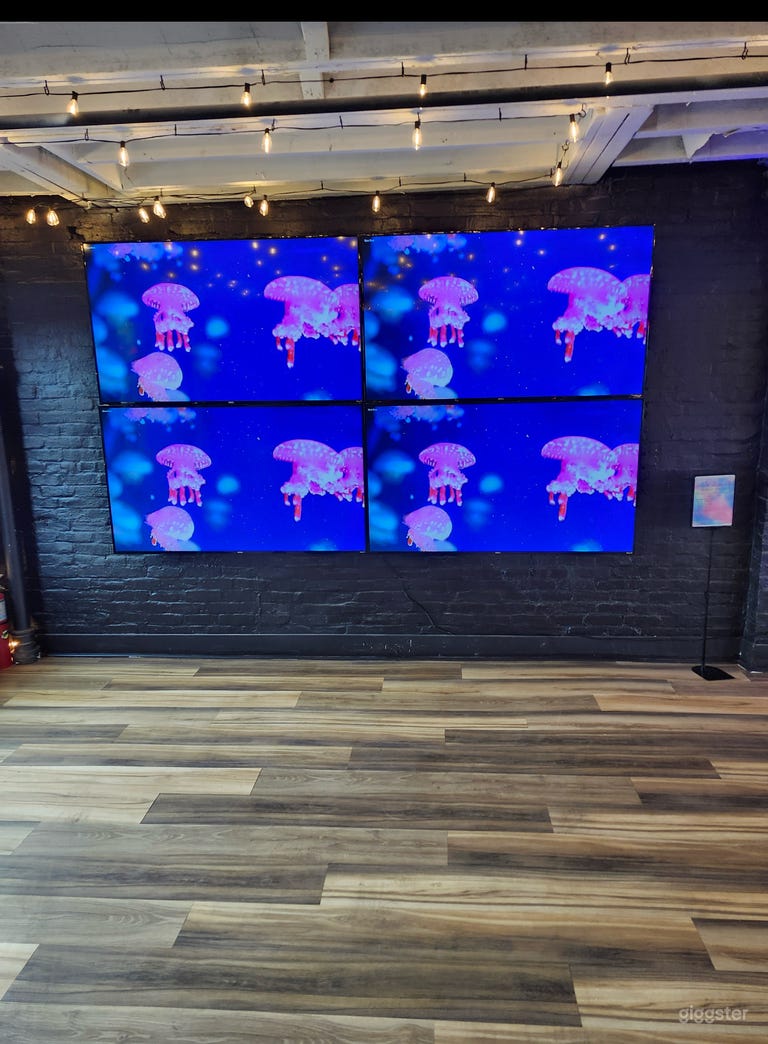  Event space Loft Experience / game room 