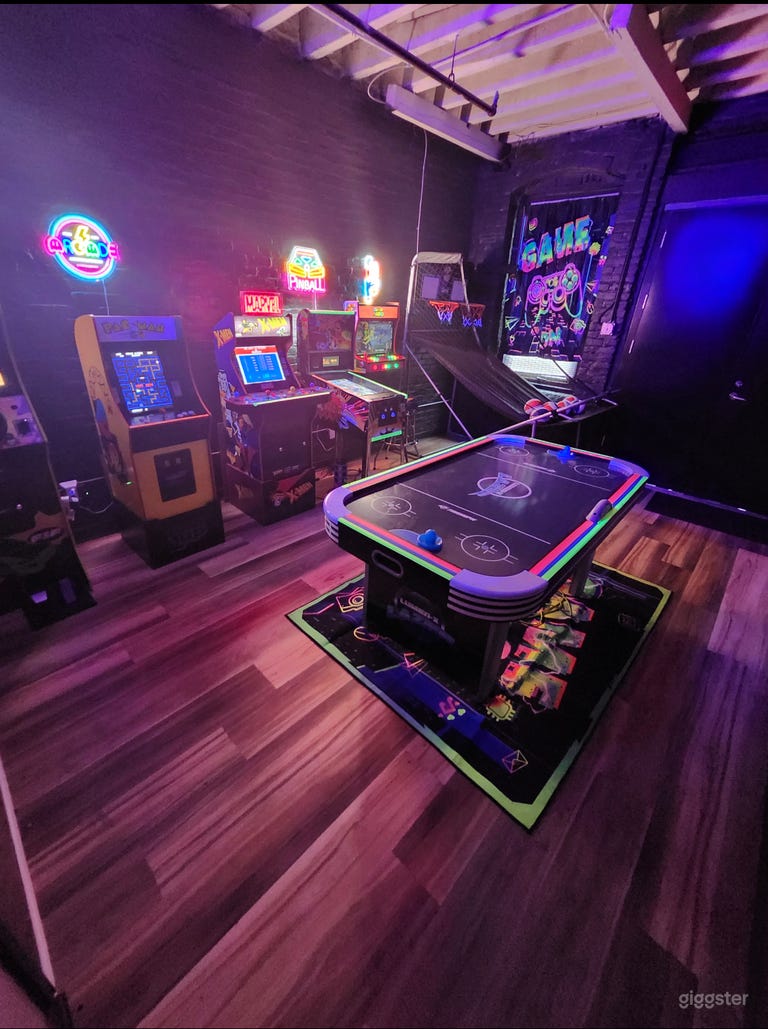  Event space Loft Experience / game room 
