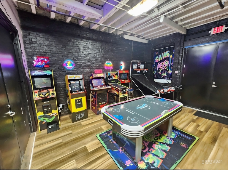  Event space Loft Experience / game room 