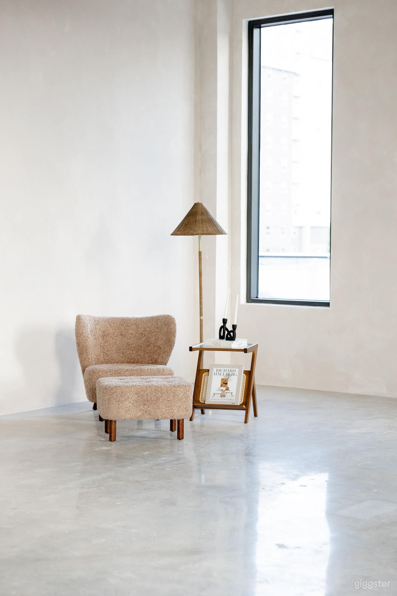 Nova - Large commercial studio space  Photo 3