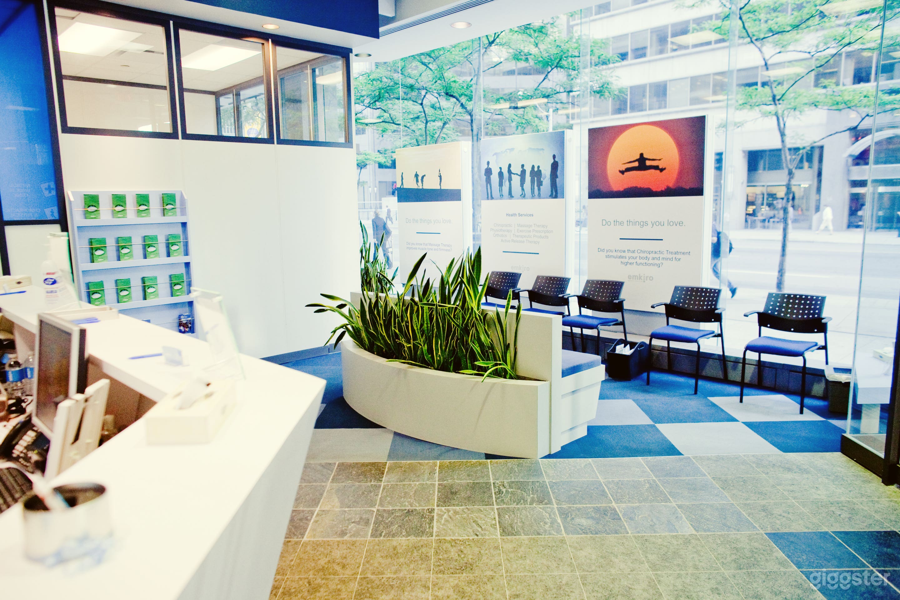 Lobby - Waiting Room - Reception