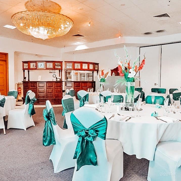 The Emerald Room Photo 3