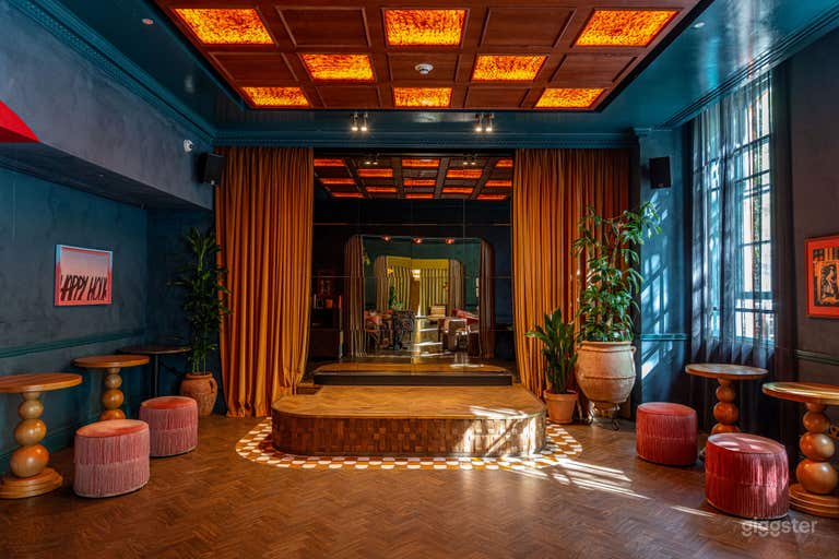  Stylish Event Space with Natural Light for Creative Events 