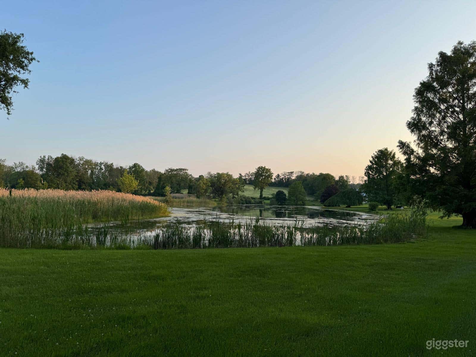 Spacious Meadow & Pond Venue for Rent Photo 2