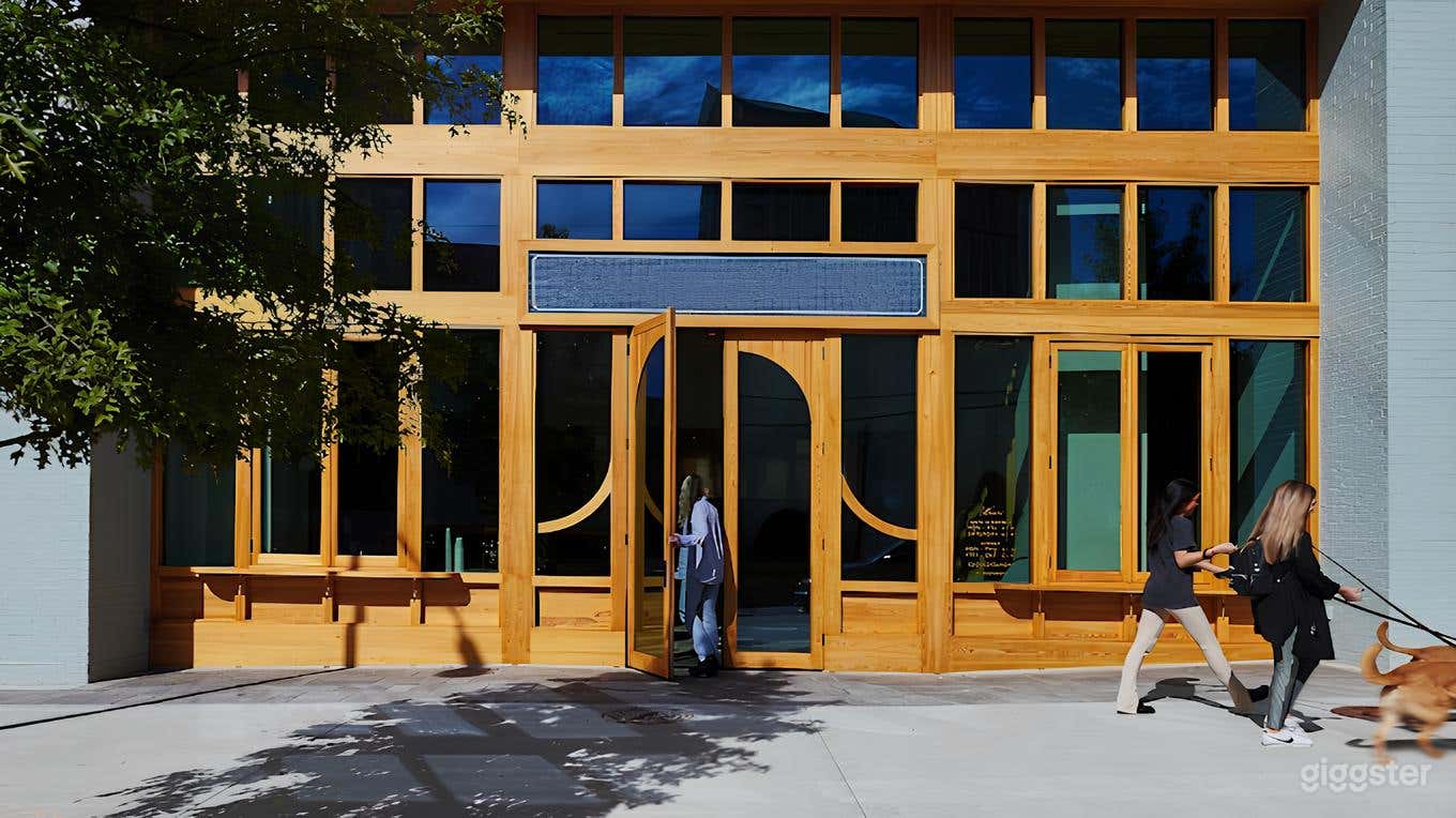Elegant Buckhead Restaurant &amp; Wine Bar with Mezzanine Photo 1