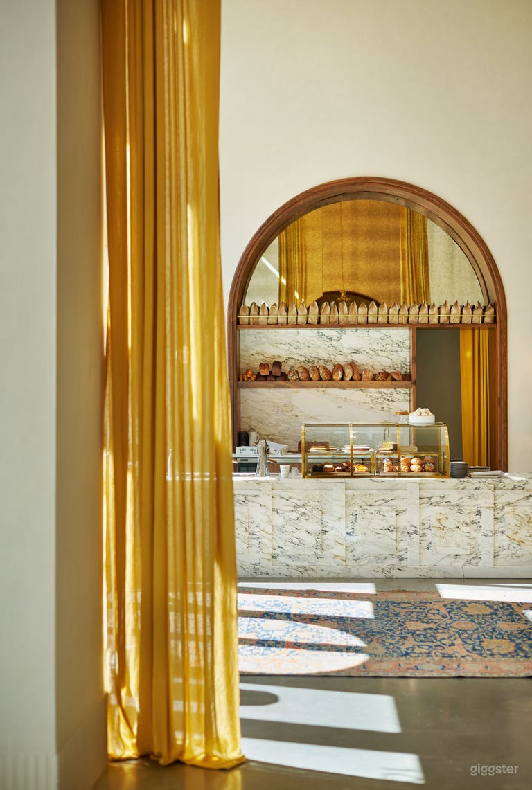  Art Deco/MCM Inspired Restaurant & Wine Bar with Mezzanine 