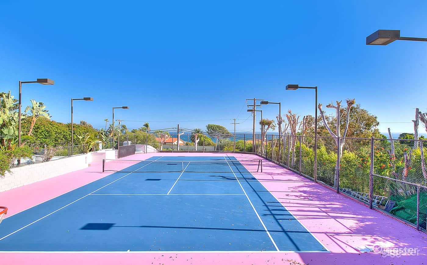 Malibu Bliss Tennis Court Photo 1