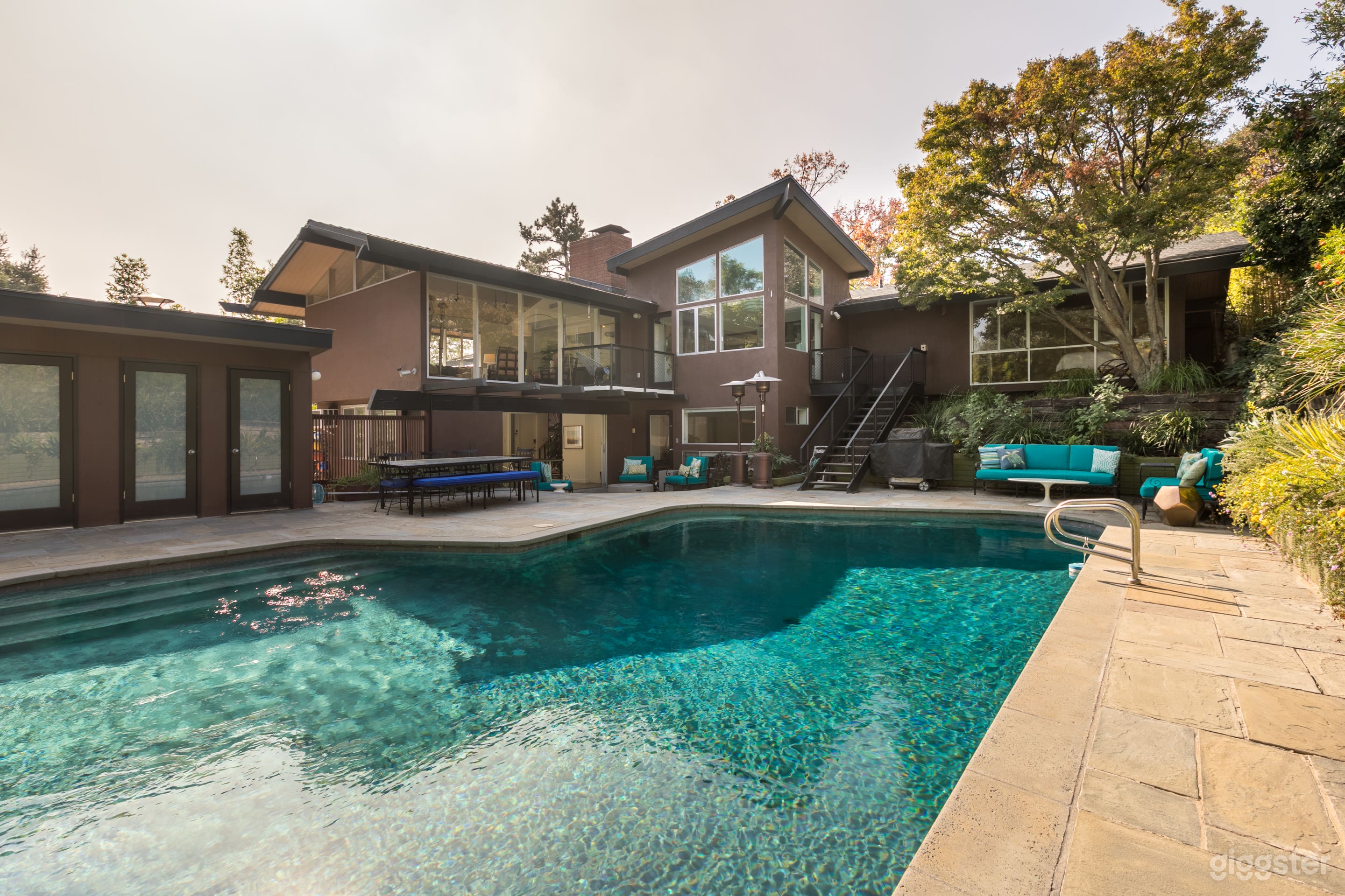 Bissner Mid Century Photo 1