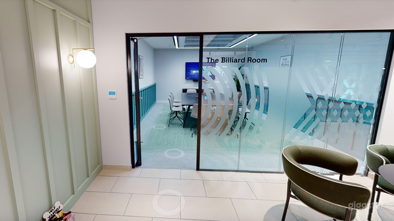  The Billiard Room Good for 10 Persons 