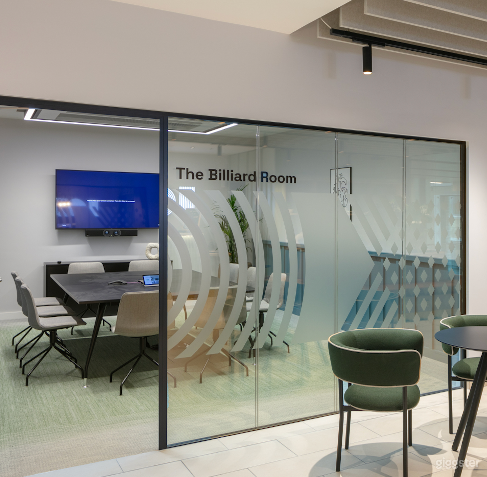 The Billiard Room Good for 10 Persons Photo 3