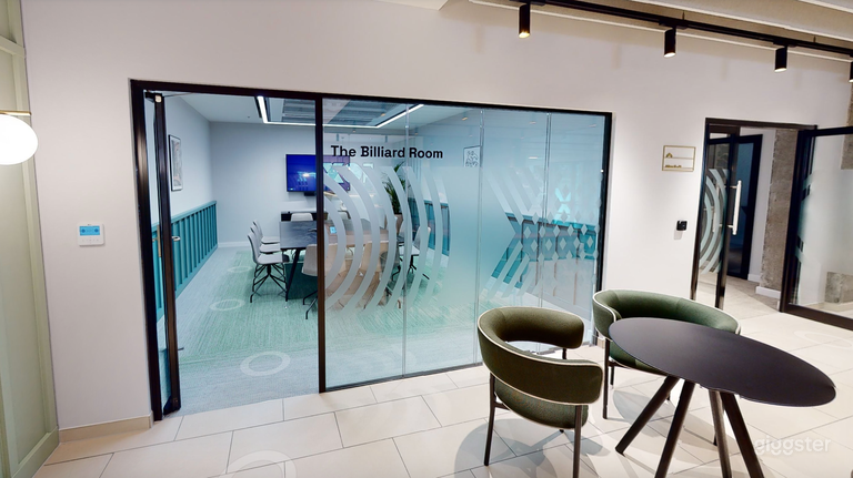  The Billiard Room Good for 10 Persons 