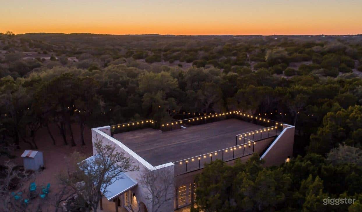 Weddings, Events,&amp; Glamping Venue in  Dripping Springs Photo 1