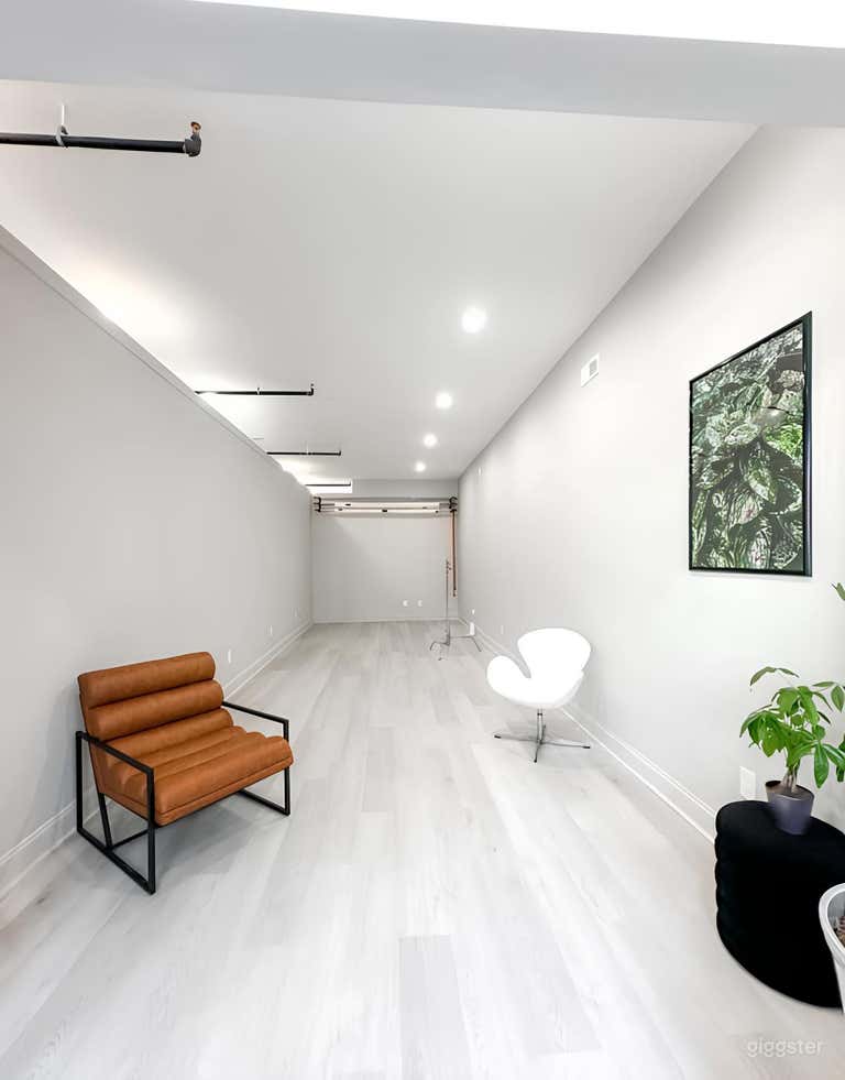  Estudio Minimalista Moderno para Fotografía y Contenido 