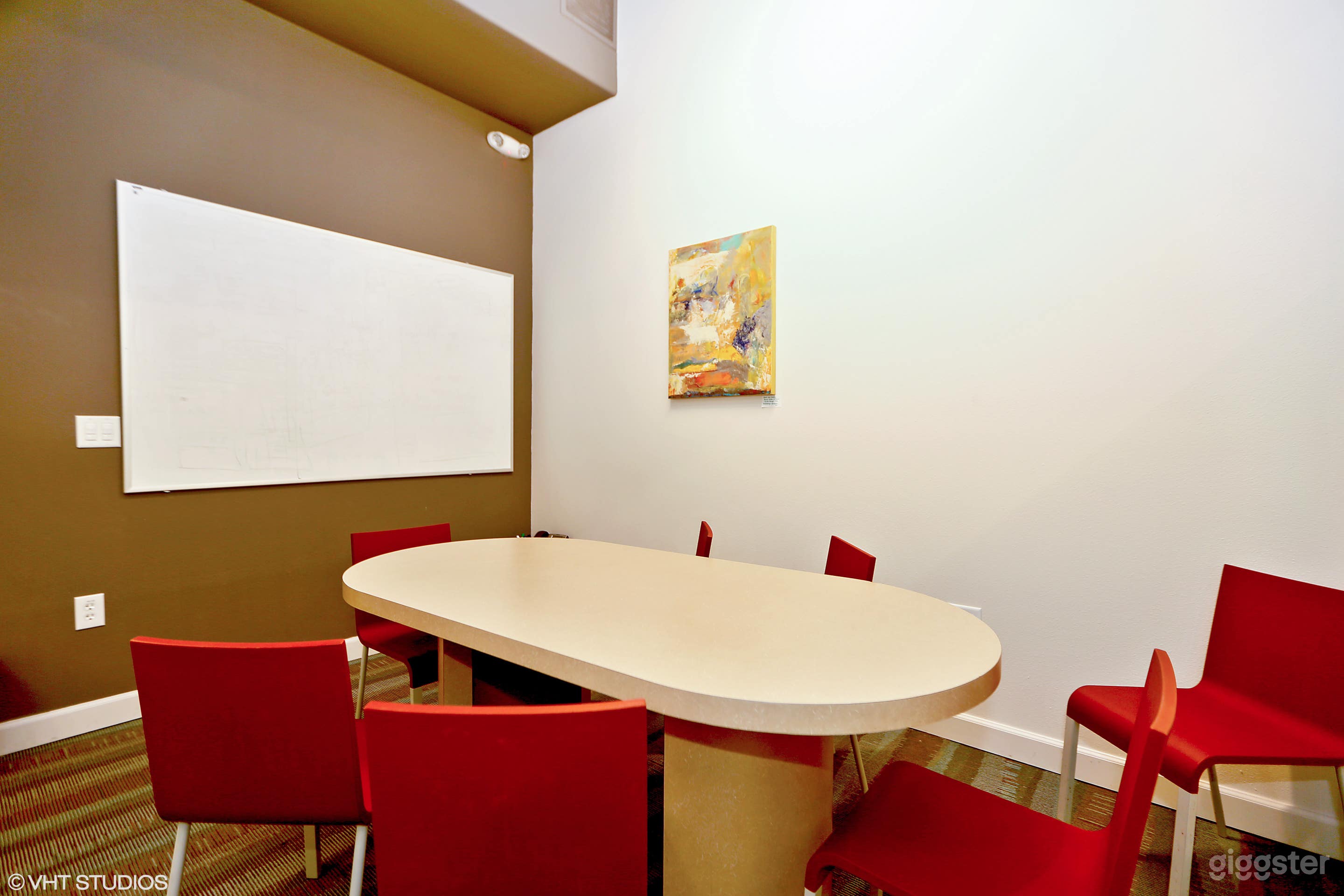 Small Conference Room in Sunnyvale Photo 1