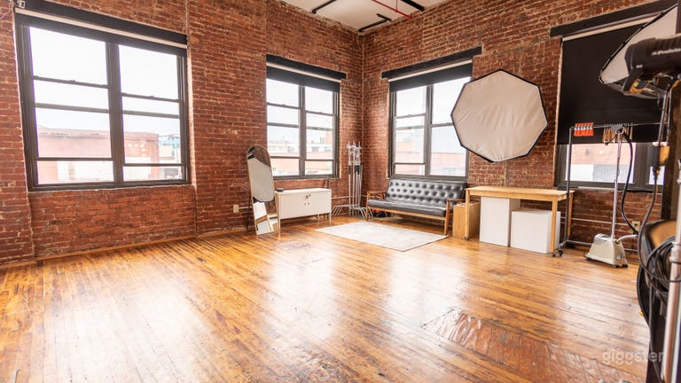  All Inclusive East Williamsburg Photo Studio 