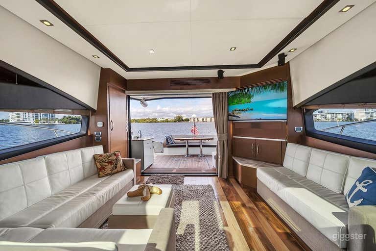  65' SEA RAY L650 YACHT 