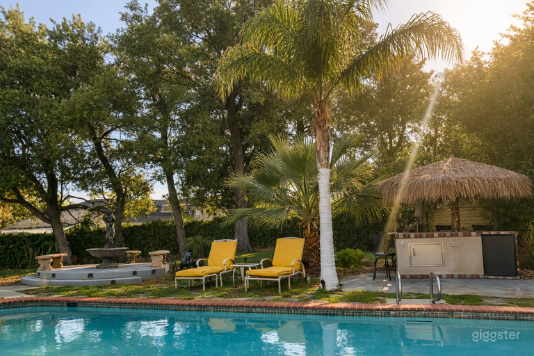  Private, Luxurious Pool for Film & Photo Shoots 