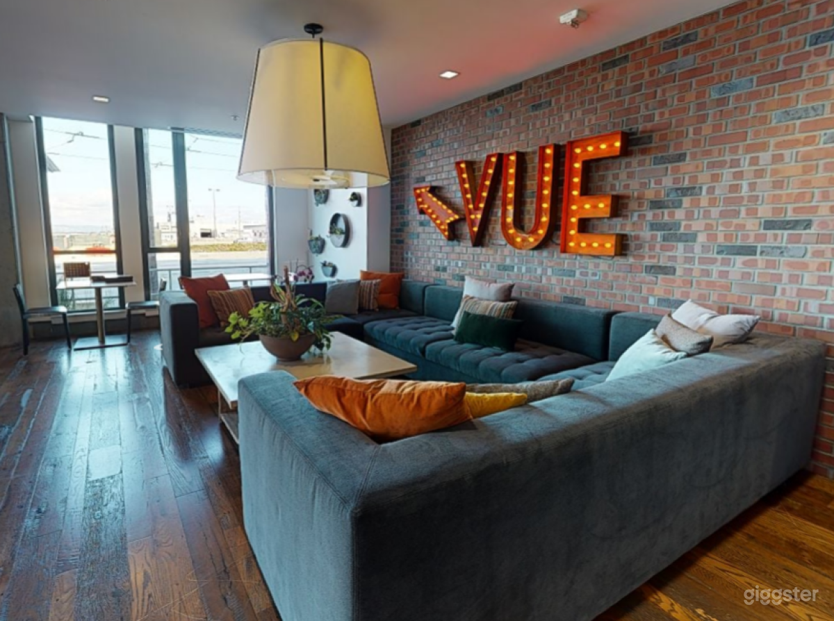 StadiumVue Lounge in Mission Bay Photo 2