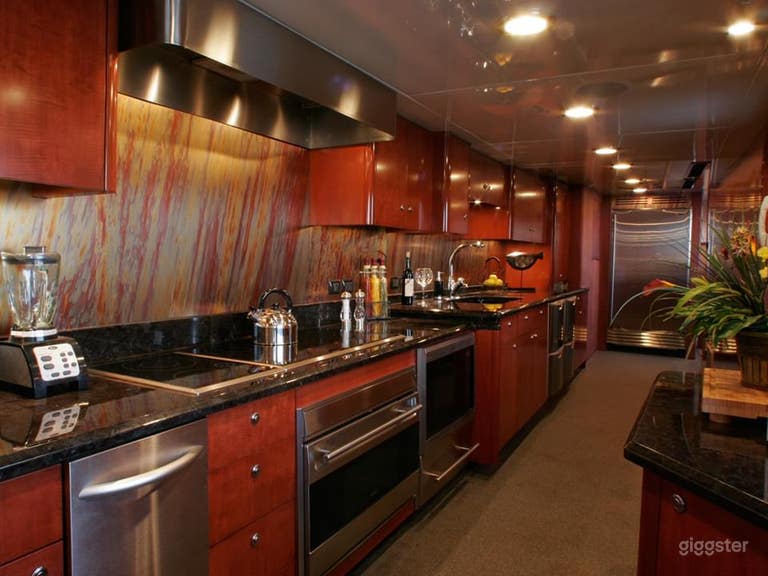  143' SUPER YACHT | NEWPORT BEACH 