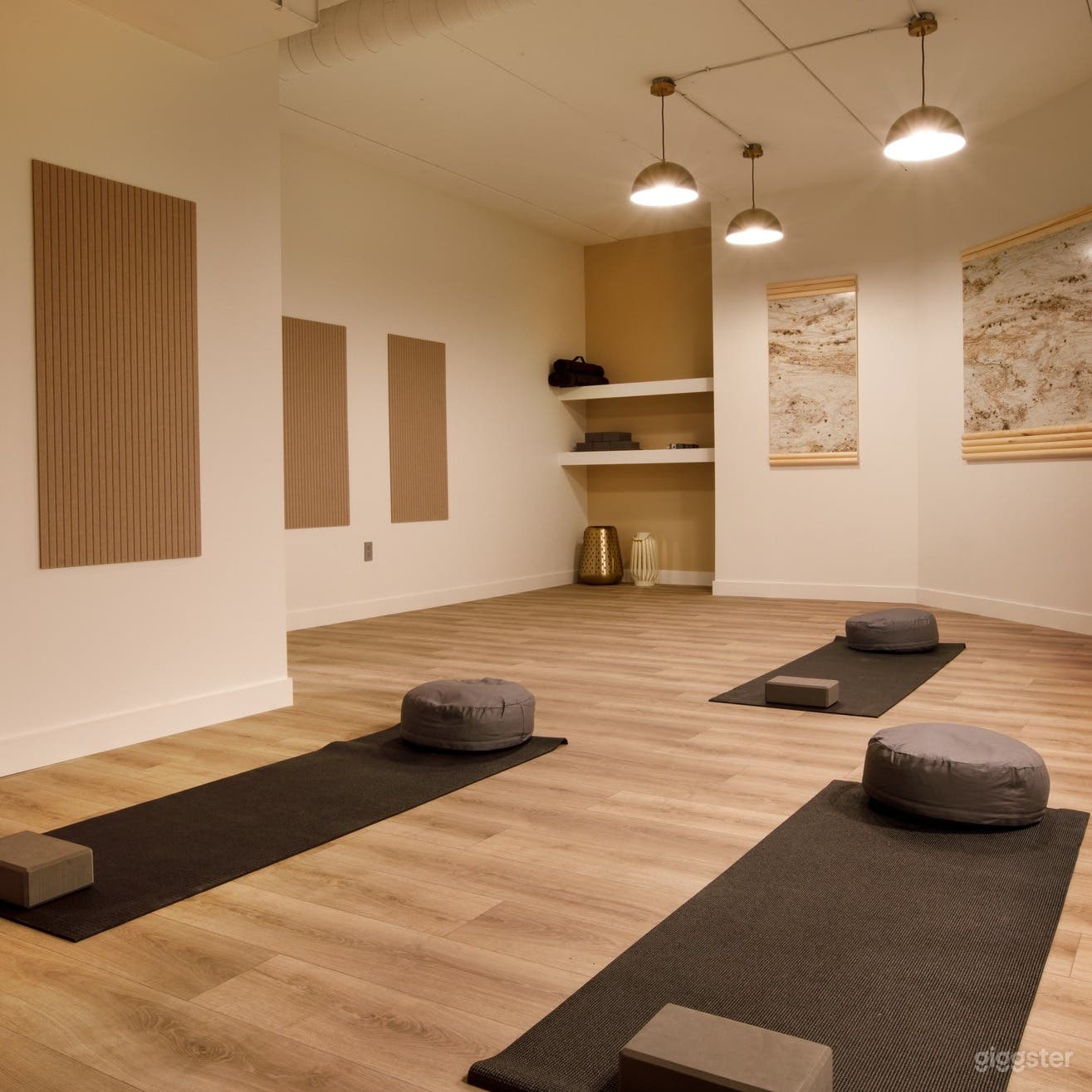 Yoga &amp; Meditation Room Photo 1