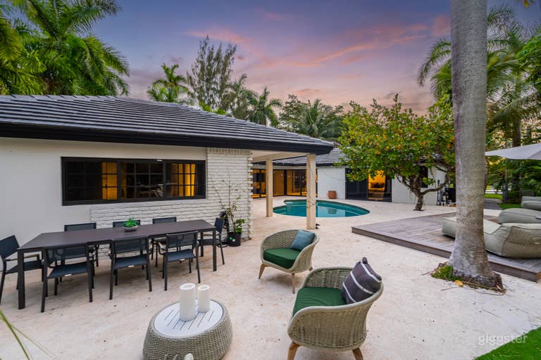  Pool and Patio at Fort Lauderdale 