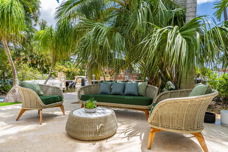  Pool and Patio at Fort Lauderdale 