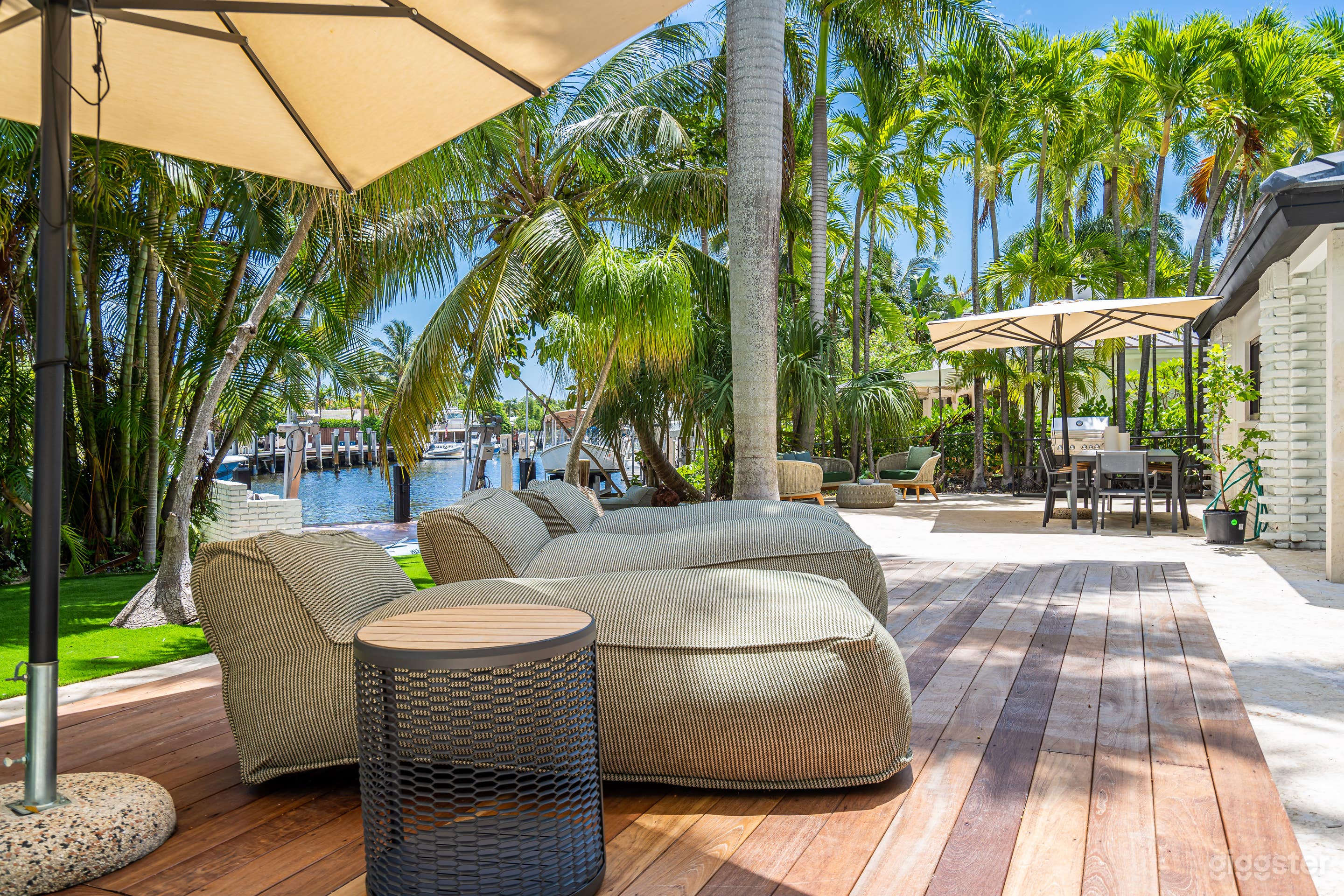 Pool and Patio at Fort Lauderdale Photo 2