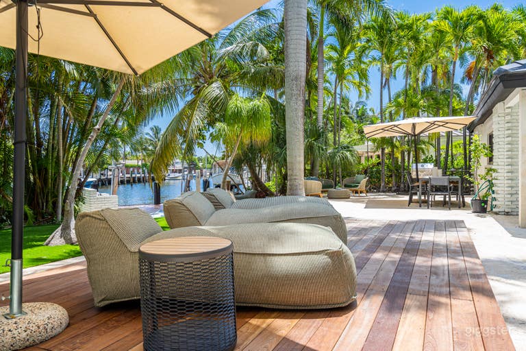  Pool and Patio at Fort Lauderdale 