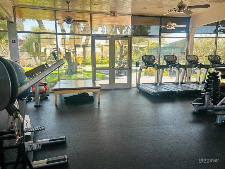  Private Fitness Center Overlooking Beautiful Golf Course 