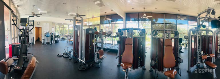  Private Fitness Center Overlooking Beautiful Golf Course 