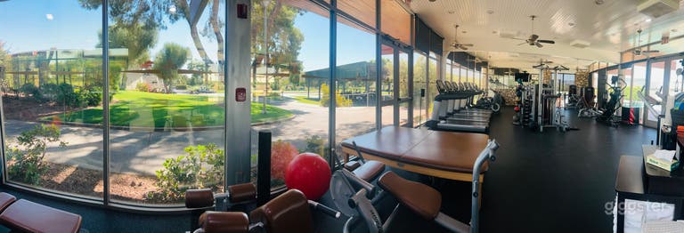  Private Fitness Center Overlooking Beautiful Golf Course 