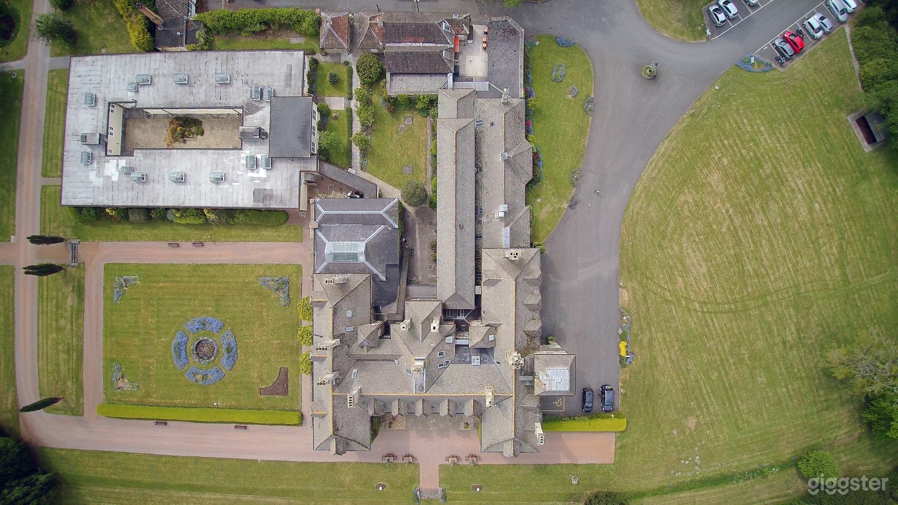 Victorian Country House Photo 4