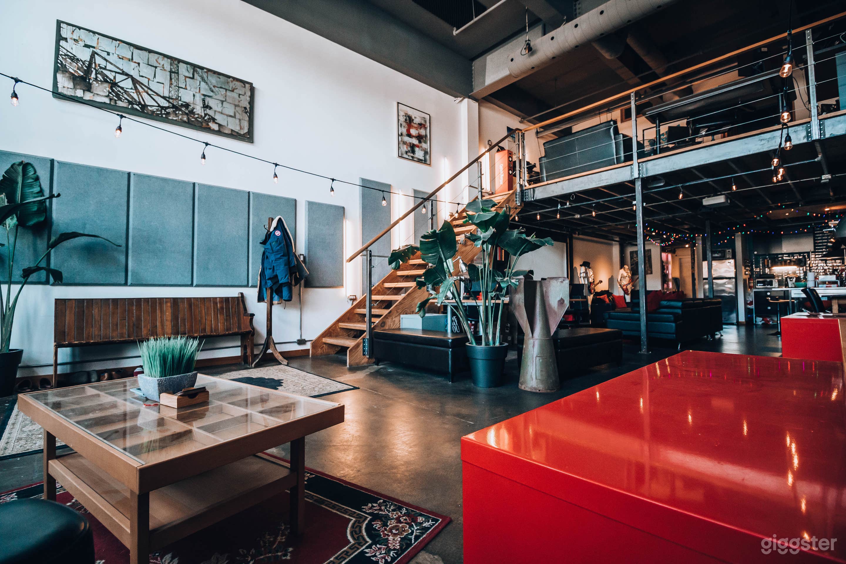 Loft Type Event Space  Photo 1