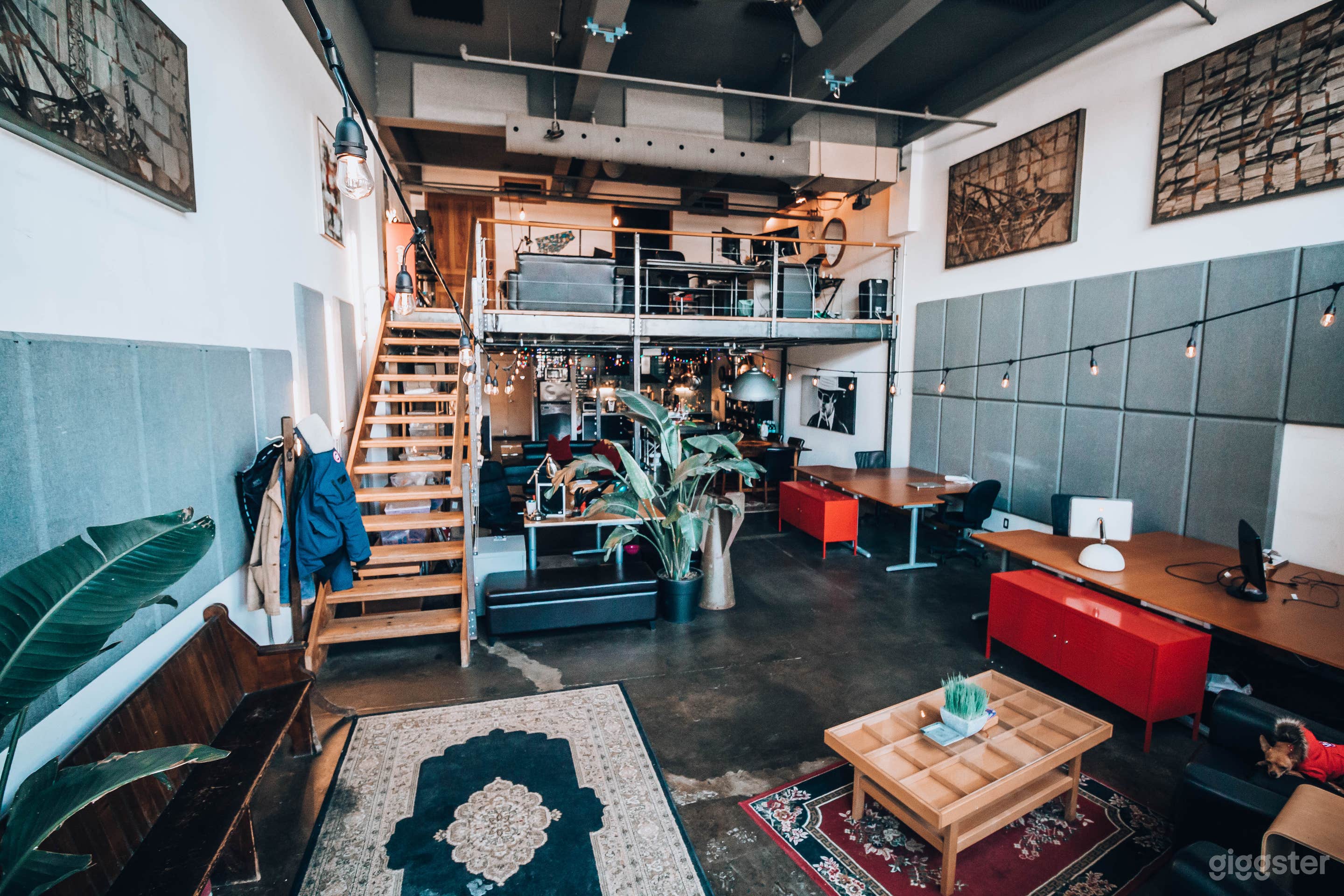 Loft Type Event Space  Photo 4