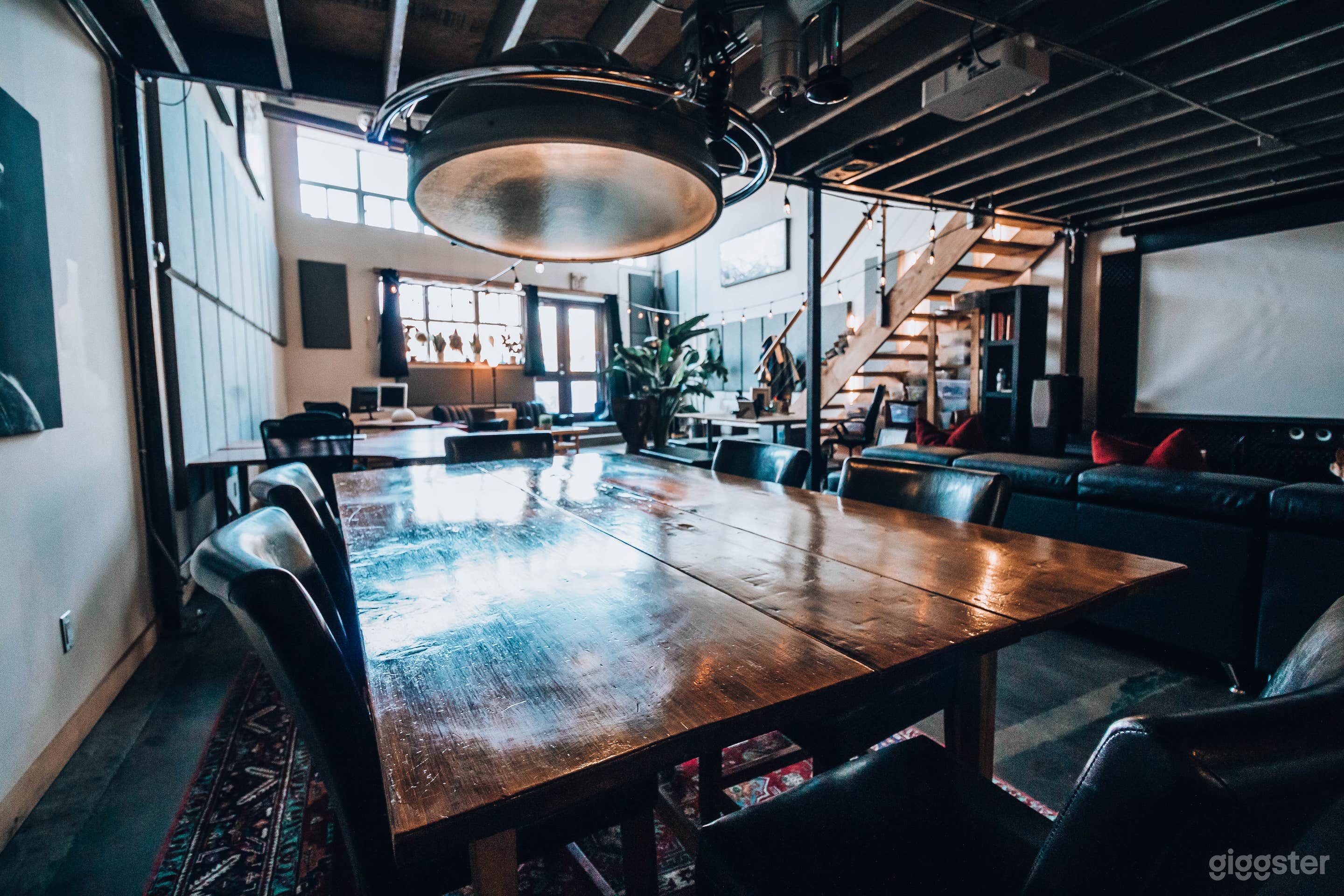 Loft Type Event Space  Photo 2