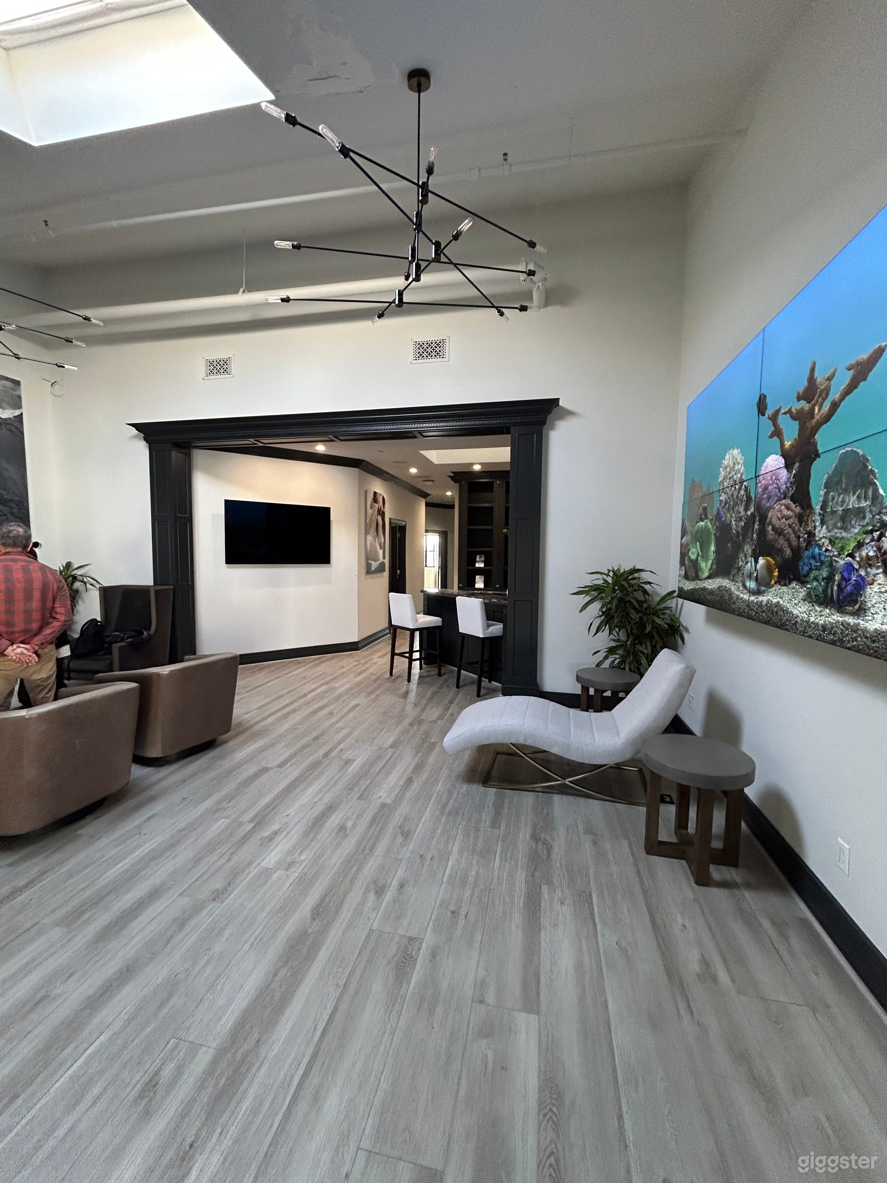 Convenient Office & Medical Office/Space Photo 4