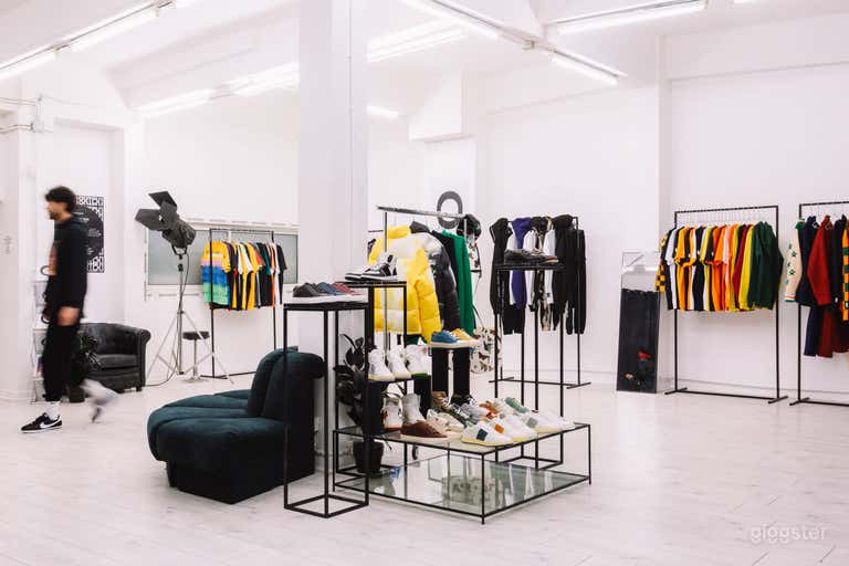  Showroom / Photo Studio / Events 