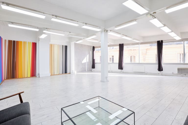  Showroom / Photo Studio / Events 