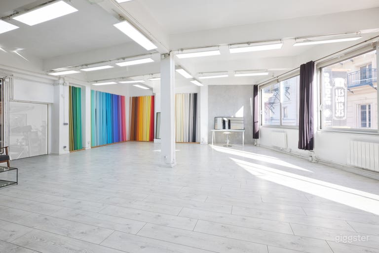  Showroom / Photo Studio / Events 