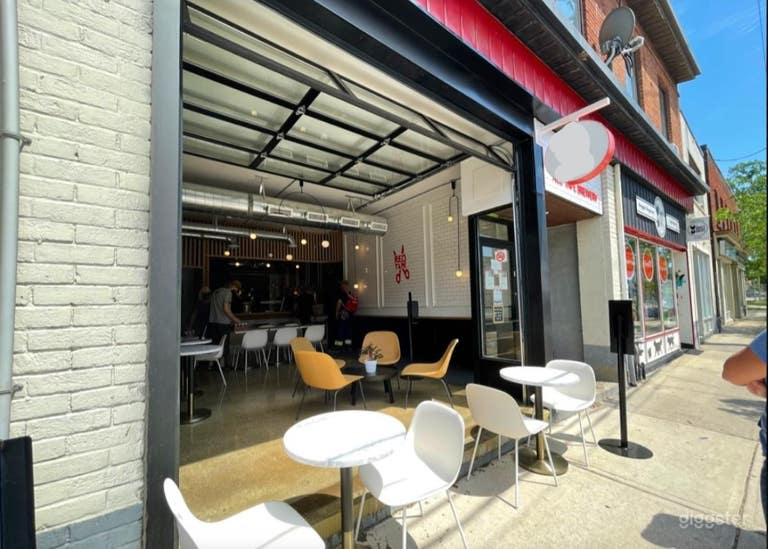  Gemütlicher Brewery Taproom 