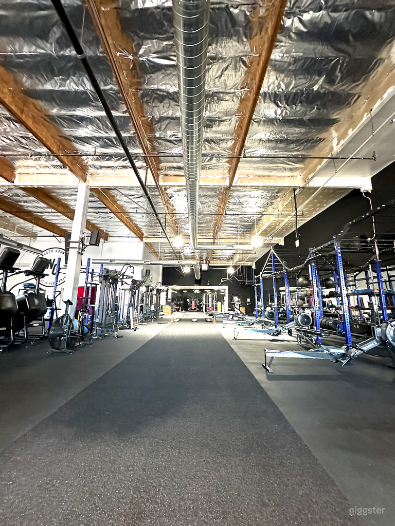  Espacio de gimnasio versátil en Vista, CA 