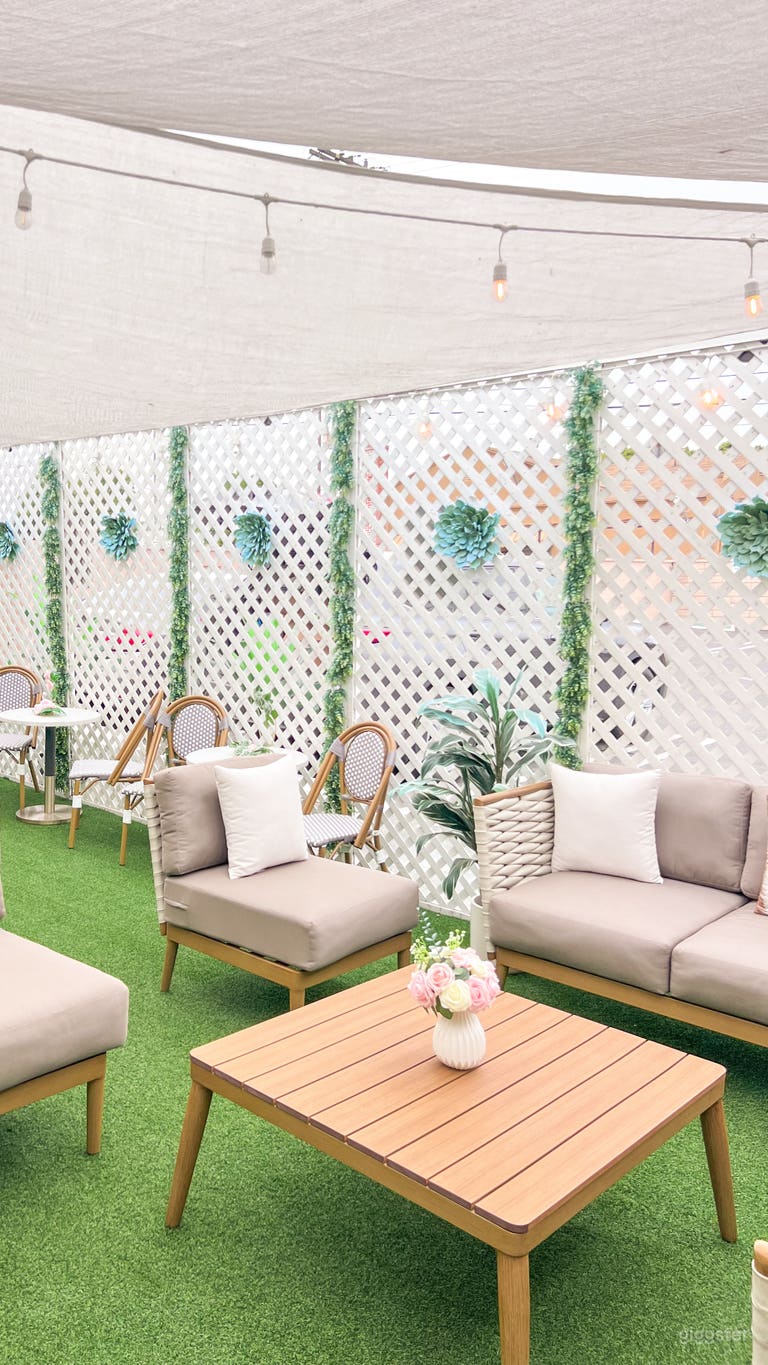  Curated Photoshoot / Video Space 