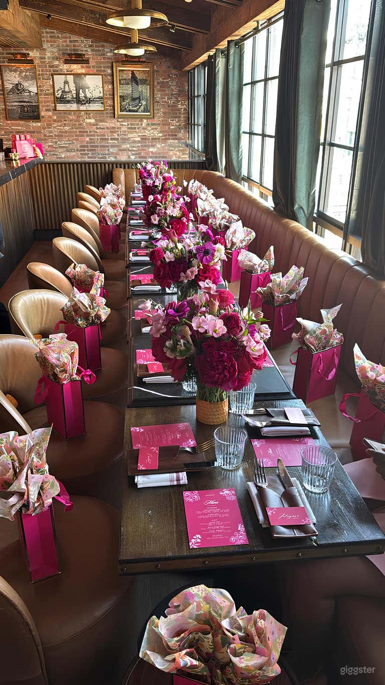  The Mezzanine with Beautiful Bar Area 